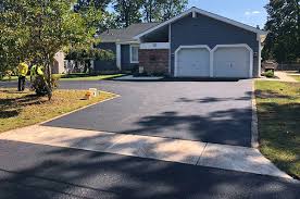 Best Recycled Asphalt Driveway Installation  in Eureka Springs, AR